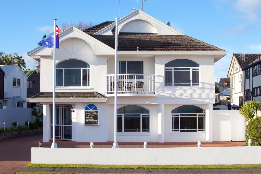 Lakeside Taupo Motel Ngoại thất bức ảnh